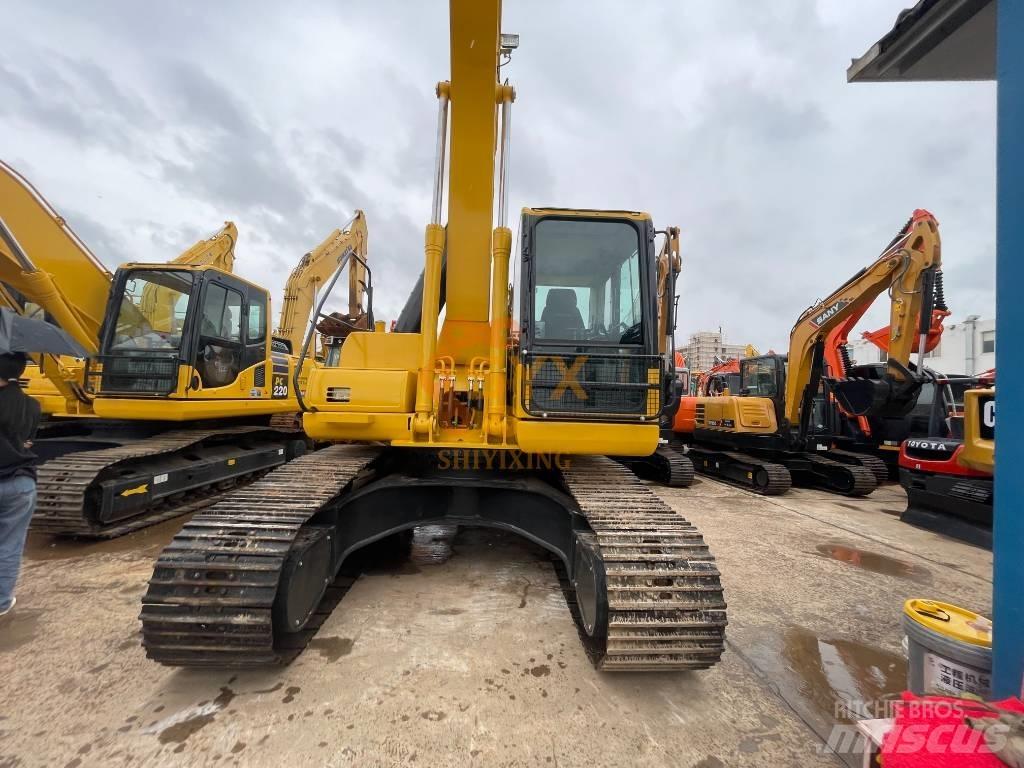 Komatsu PC 200-8 Excavadoras de cadenas