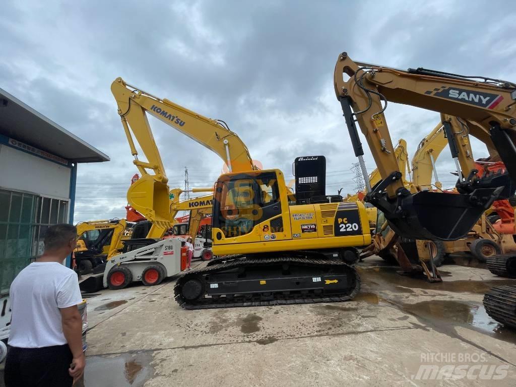 Komatsu PC 200-8 Excavadoras de cadenas