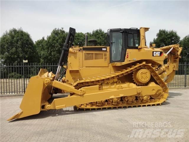CAT D 8 R Buldozer sobre oruga