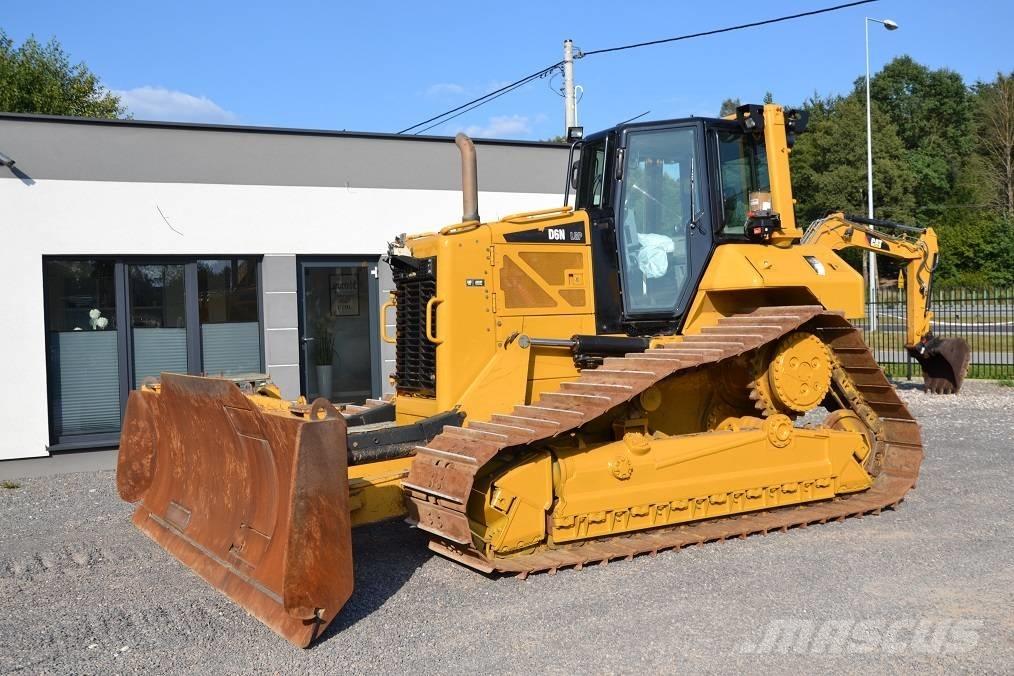 CAT D6N LGP Buldozer sobre oruga