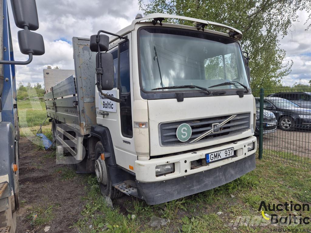 Volvo FL6 Camiones plataforma