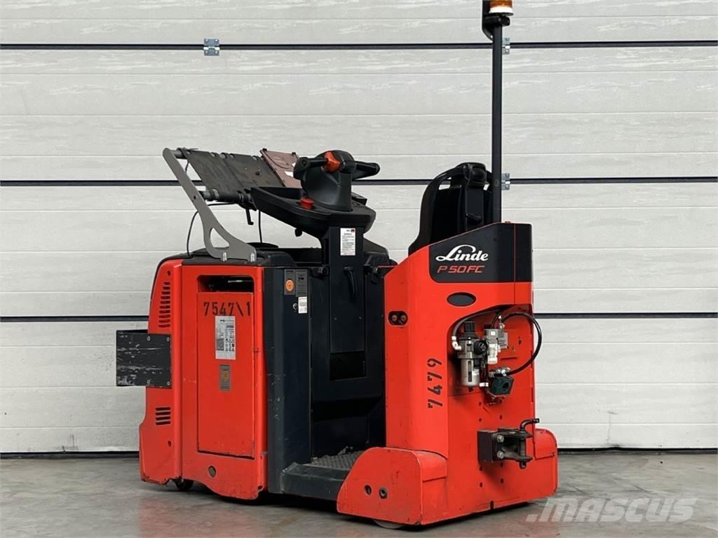 Linde P 50C Cabeza tractora