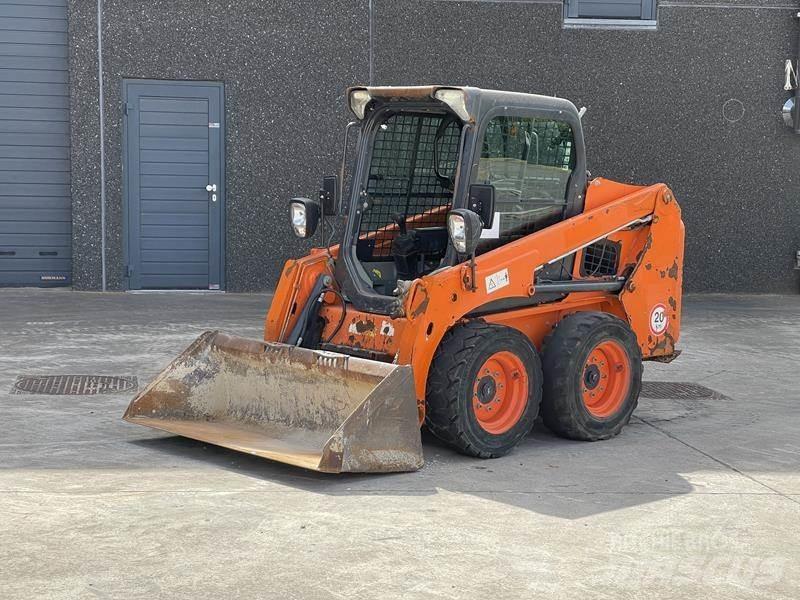 Bobcat S 450 Cargadoras sobre ruedas