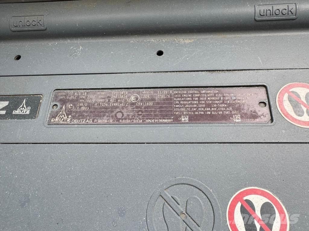 Fuchs MHL 350 S5 Excavadoras de manutención