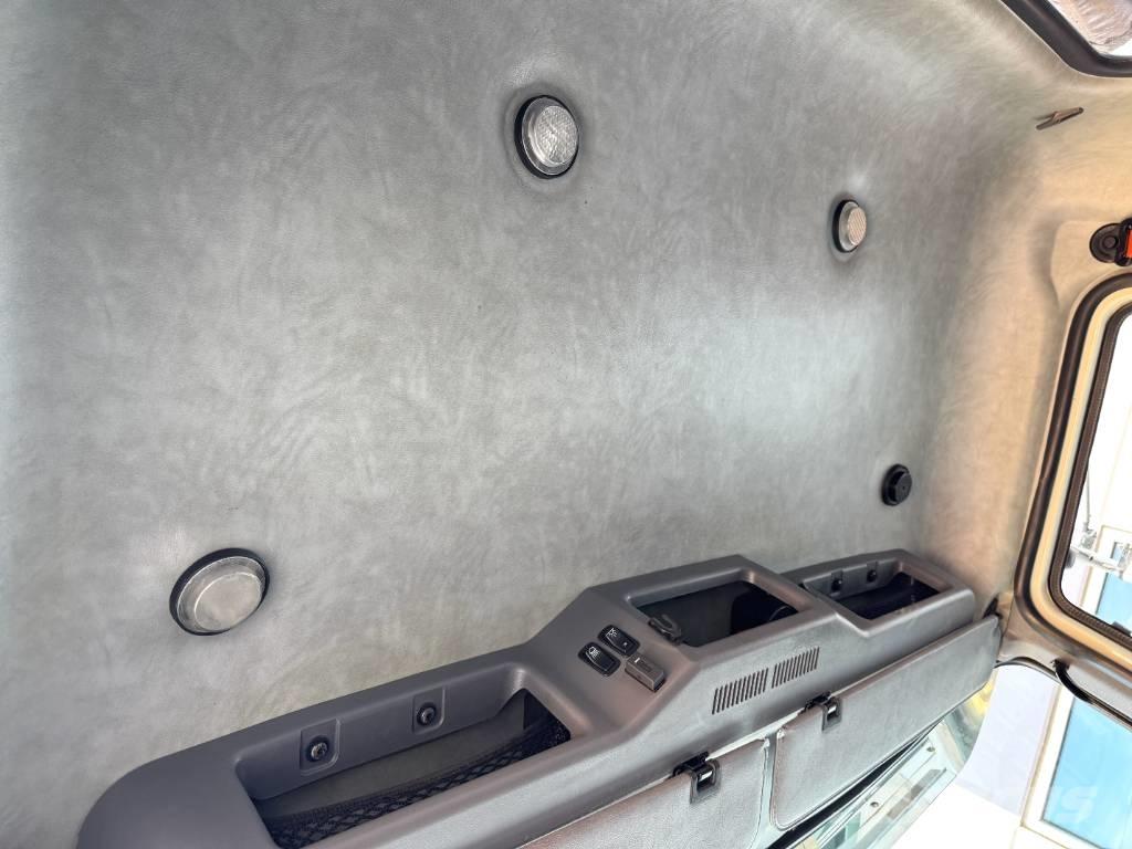 Mack GU713 Camiones con gancho