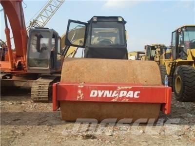Dynapack CA 251 D Rodillos de un solo tambor