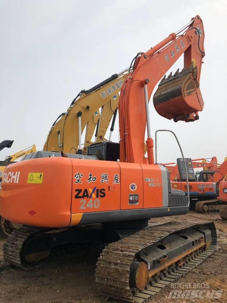 Hitachi 240 Excavadoras de cadenas