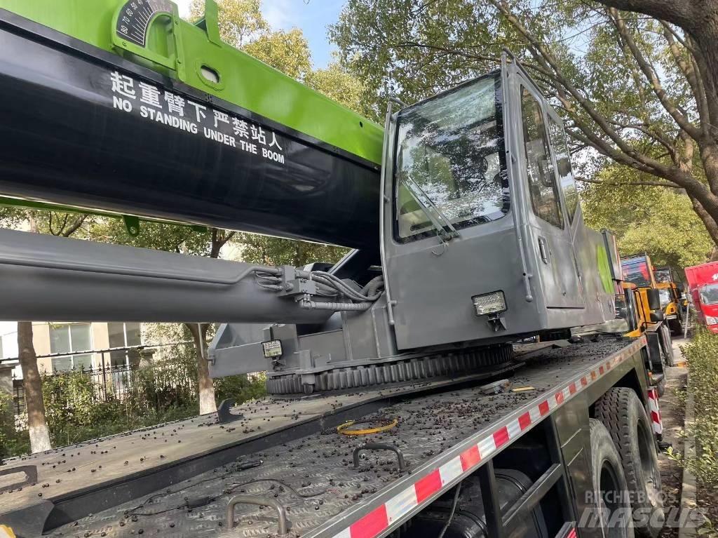 Zoomlion ZVT700 Grúas todo terreno