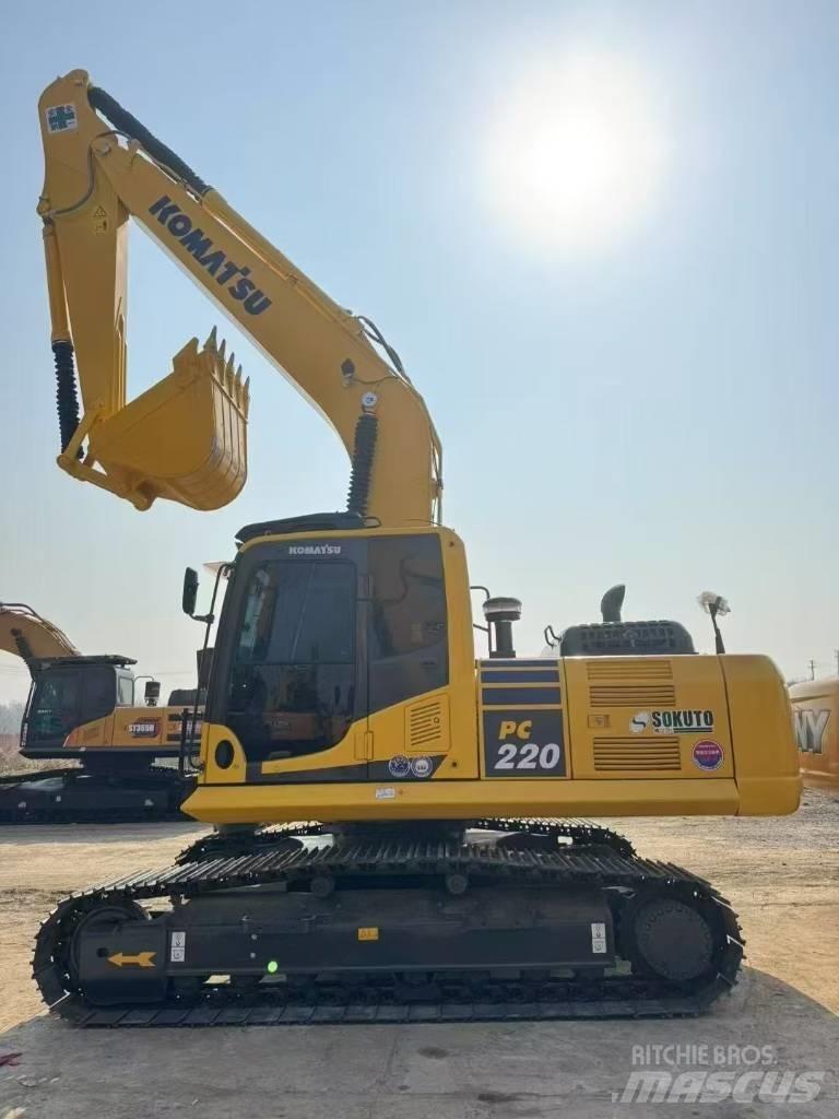 Komatsu 220-8 Excavadoras de cadenas