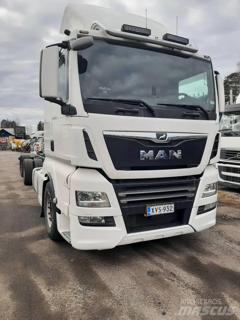 MAN TGX 26.500 Camiones chasis