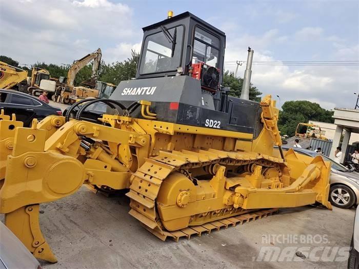 Shantui SD 22 Buldozer sobre oruga