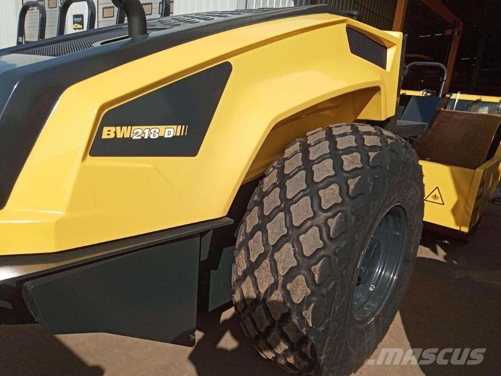 Bomag BW 218 D-5 SL Rodillos de un solo tambor