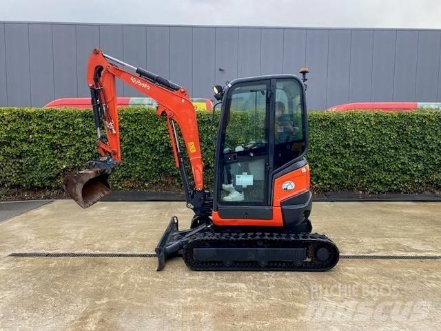 Kubota U 27-4 Mini excavadoras < 7t