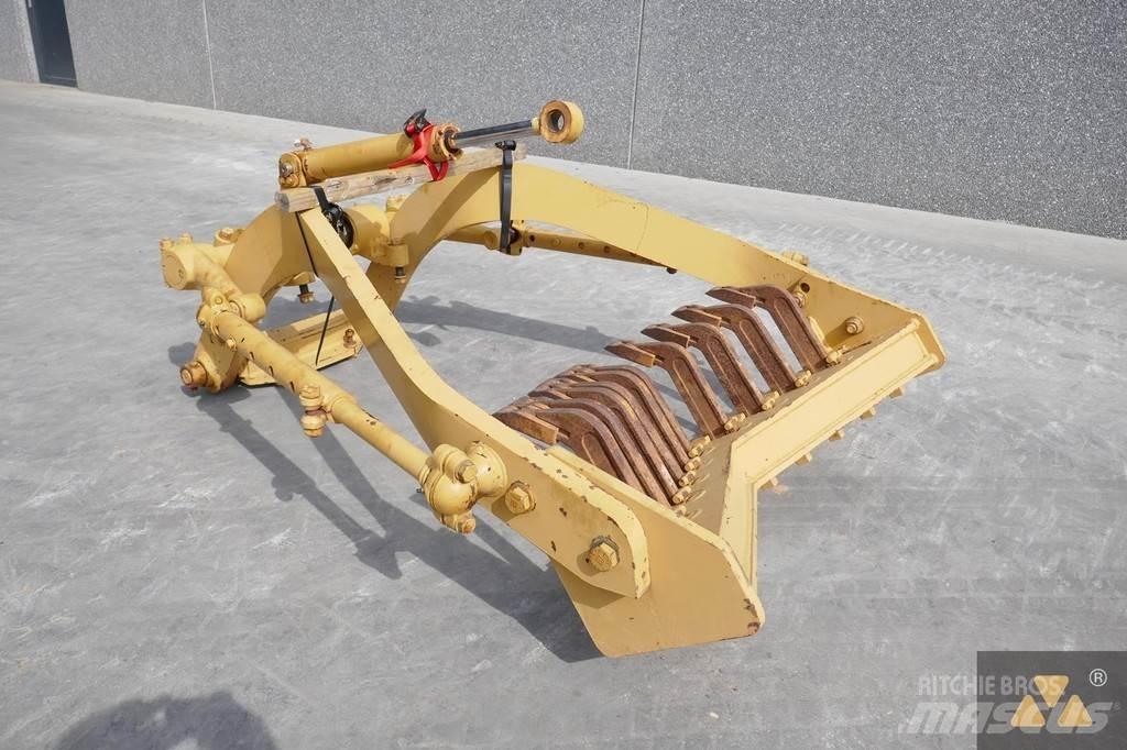 CAT 140H Scarifier Otros componentes