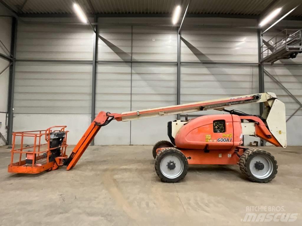 JLG 600 AJ Plataforma de trabajo articulada