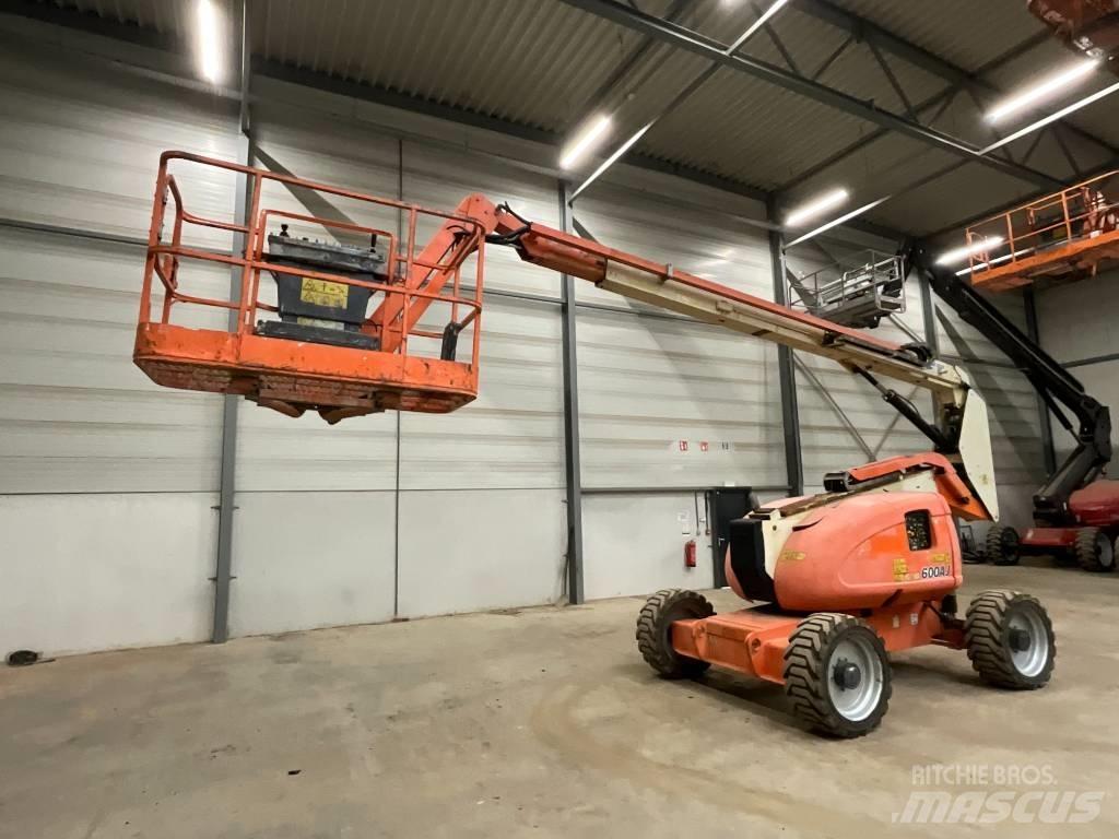 JLG 600 AJ Plataforma de trabajo articulada