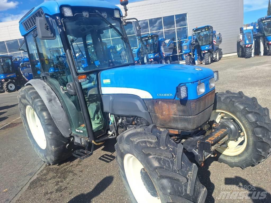 New Holland TNF 85A Tractores