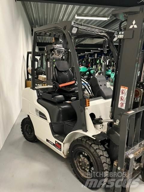 Mitsubishi FD25N3 Carretillas diesel
