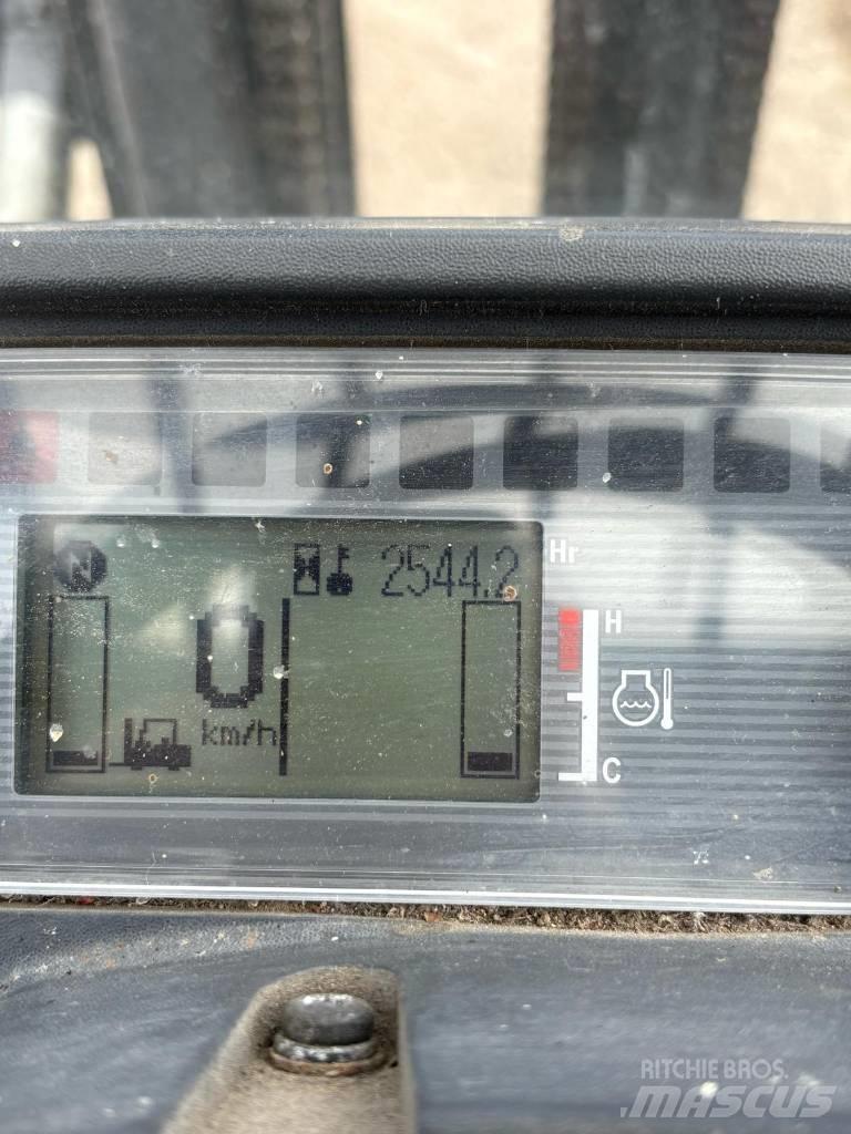 CAT DP 25 NT Carretillas diesel