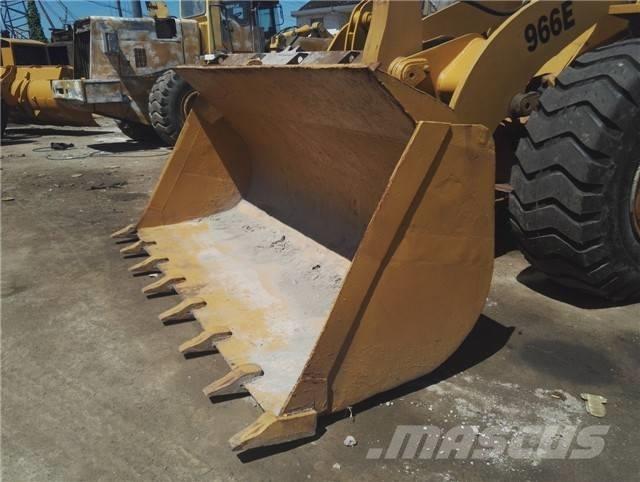 CAT 966 E Cargadoras sobre ruedas