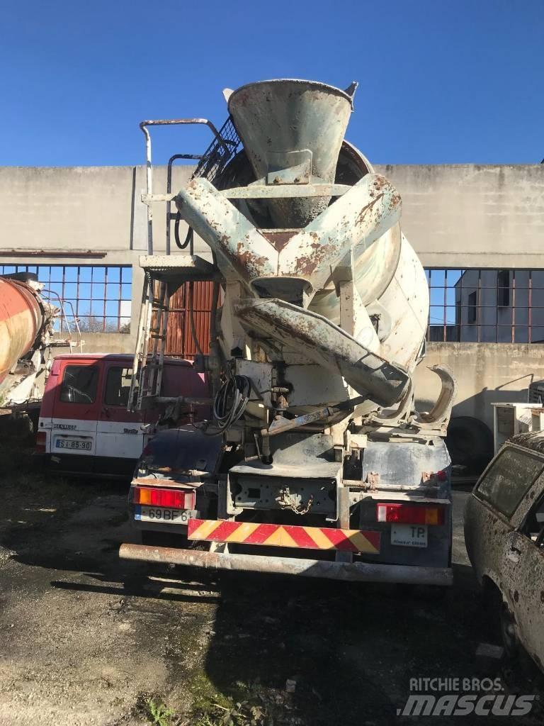 Renault Kerax 370 Camiones cisterna