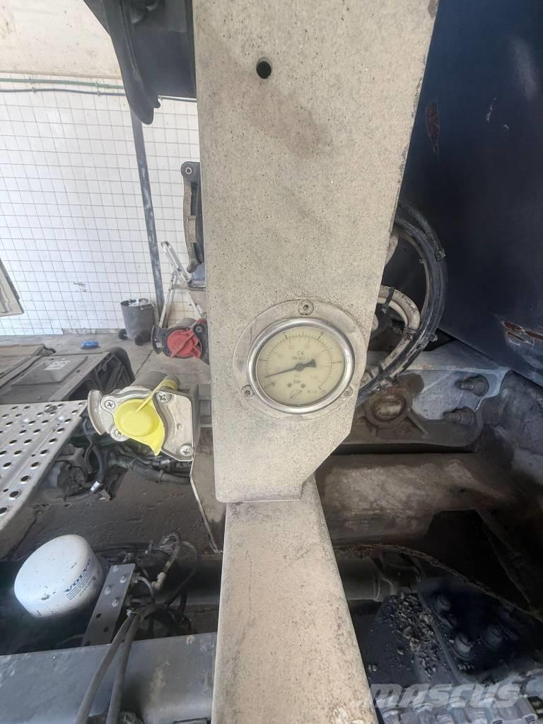 Fruehauf FST4FC, Semirremolques bañera