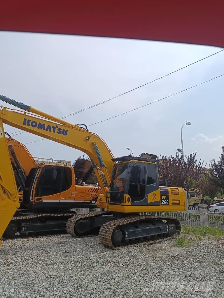 Komatsu PC 200 Excavadoras de cadenas