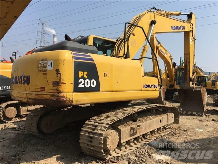 Komatsu PC 200-8 Excavadoras de cadenas