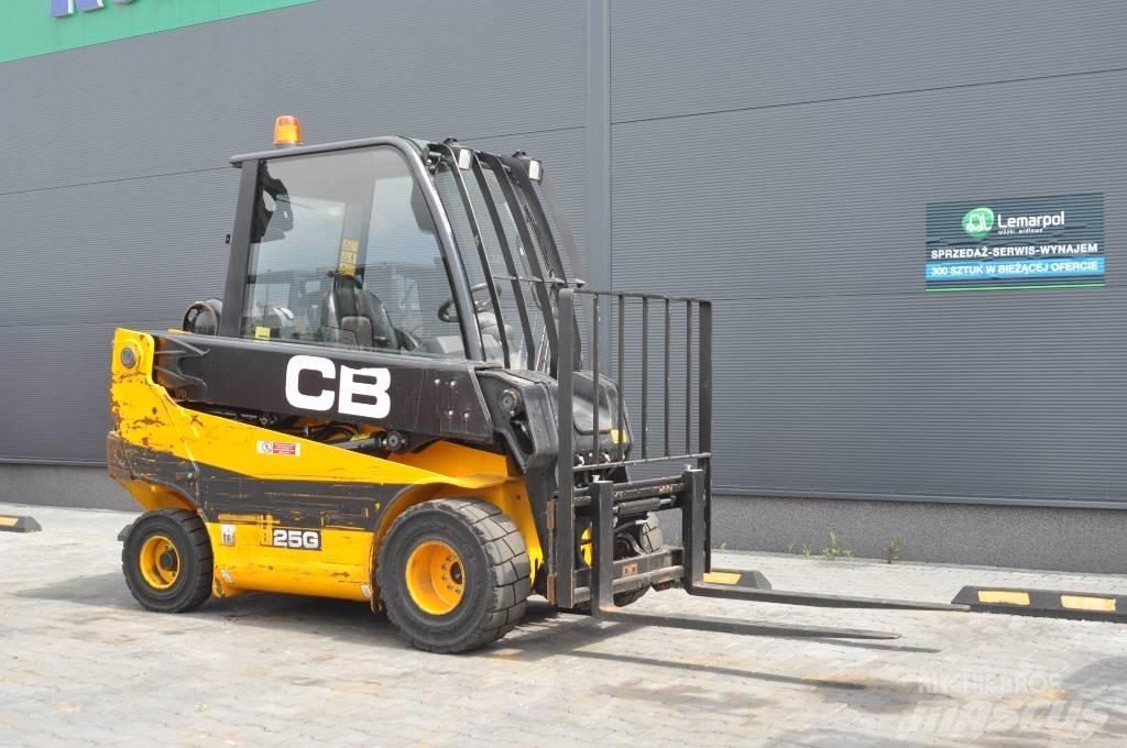 JCB TLT 25 G Carretillas LPG