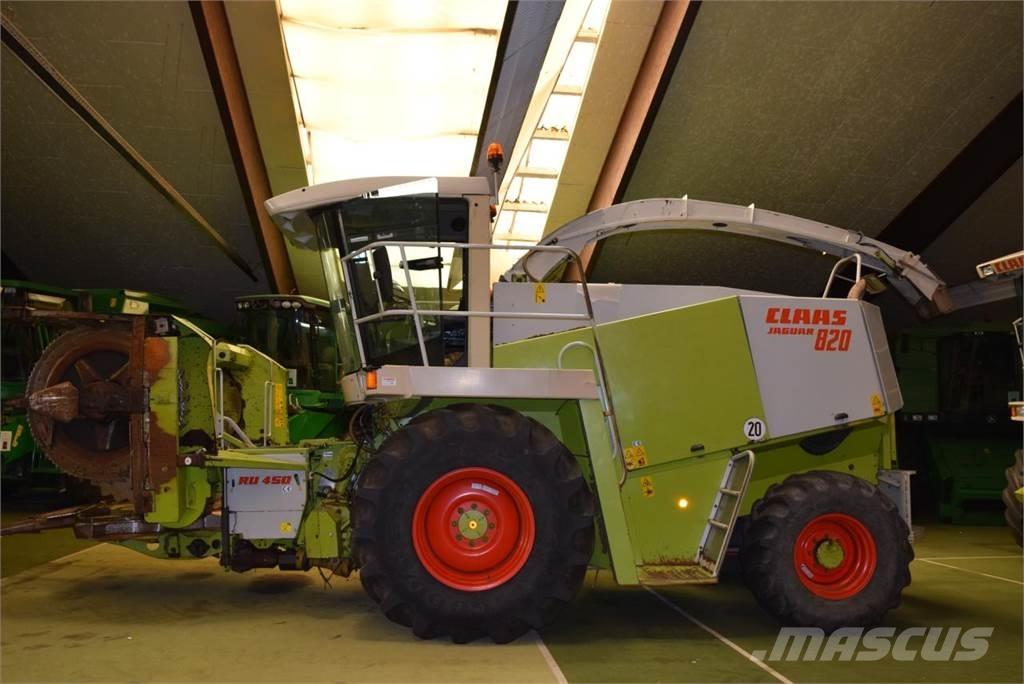 CLAAS Jaguar 820 Picadoras de forraje autopropulsadas