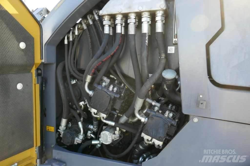 Dynapac SD 2550 CS Asfaltadoras