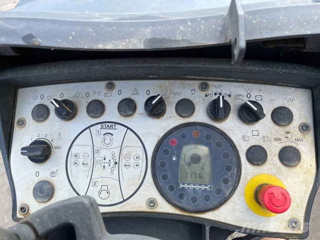 Bomag BW 120 AD-5 Rodillos de doble tambor