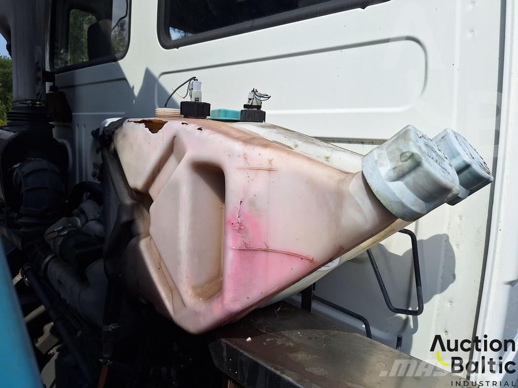 Volvo FL6 Camiones bañeras basculantes o volquetes