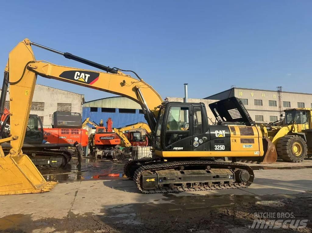 CAT 325 D L Excavadoras de cadenas