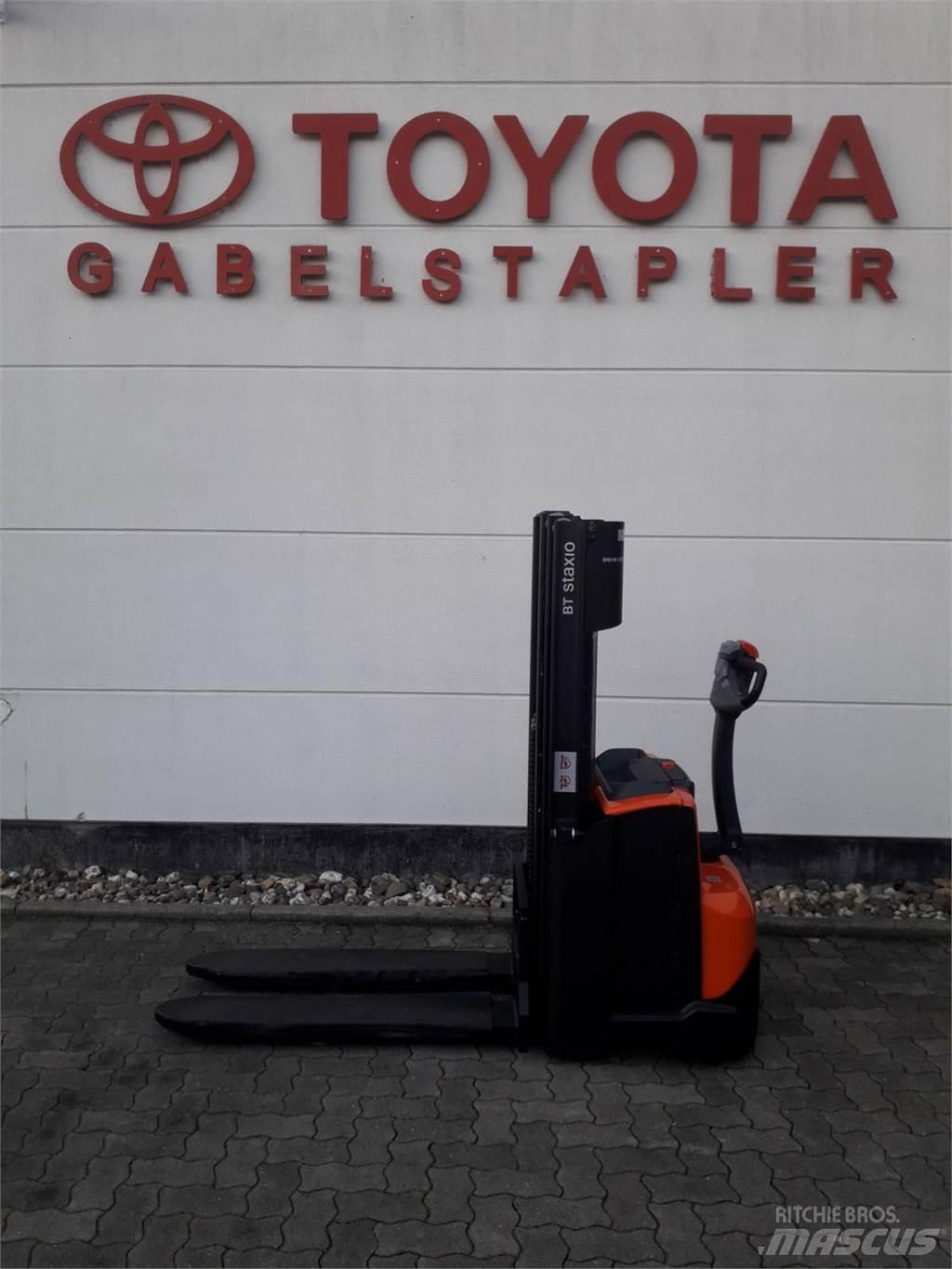 Toyota SWE120 Apiladores eléctricos