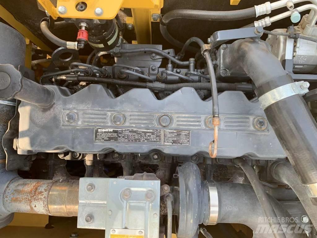 Komatsu PC 220-8 Excavadoras 7t - 12t