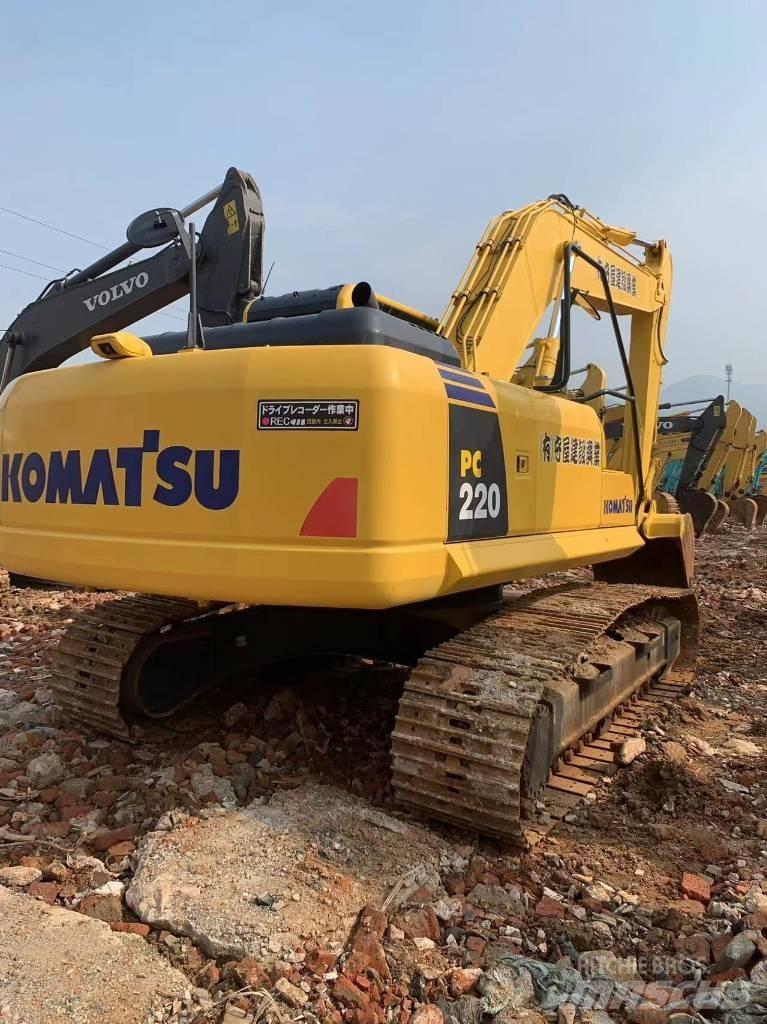 Komatsu PC 220-8 Excavadoras 7t - 12t