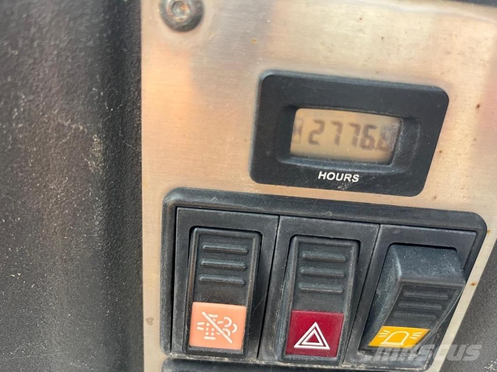 Ausa D600APG Site dumpers