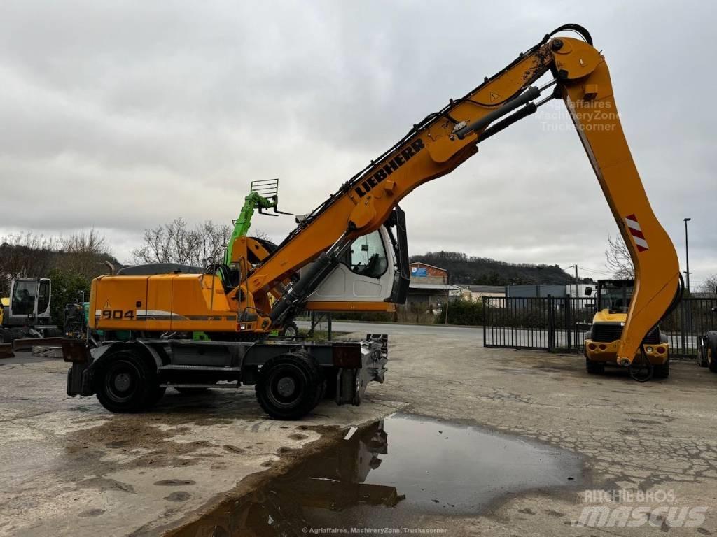 Liebherr A 904 C Excavadoras de ruedas
