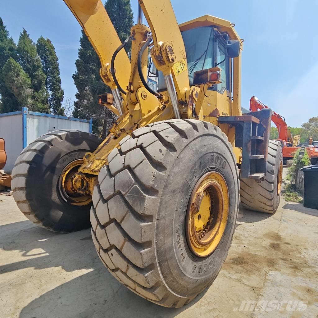 Komatsu WA 500 Cargadoras sobre ruedas