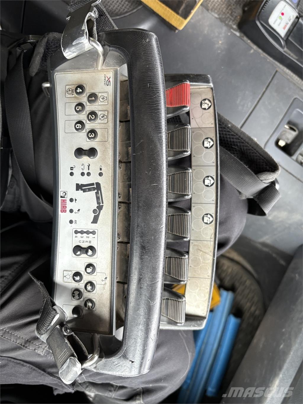 Scania P360 6x2*4 Camiones grúa