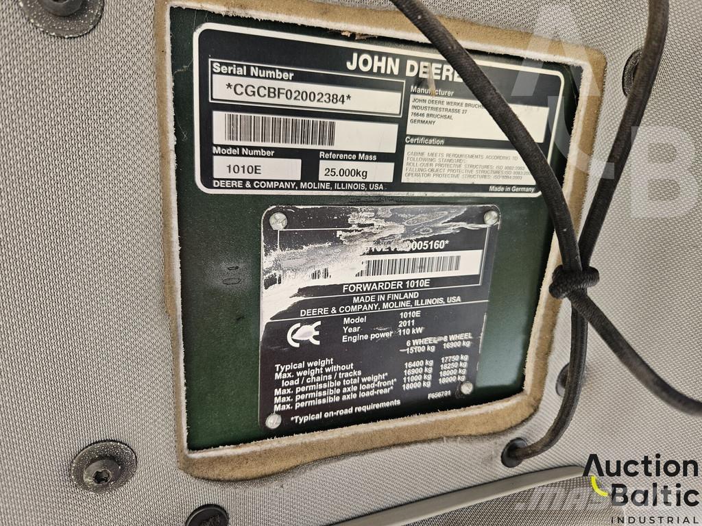 John Deere 1010 E Autocargadoras