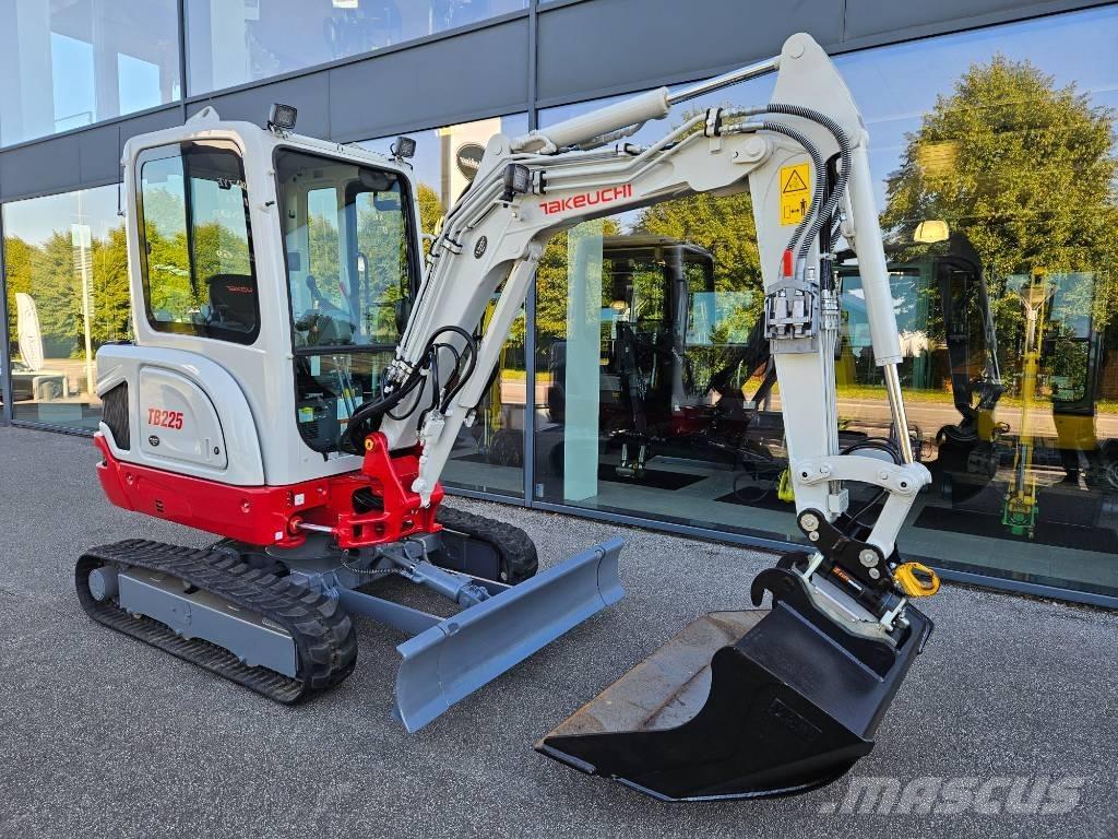 Takeuchi TB 225 Mini excavadoras < 7t