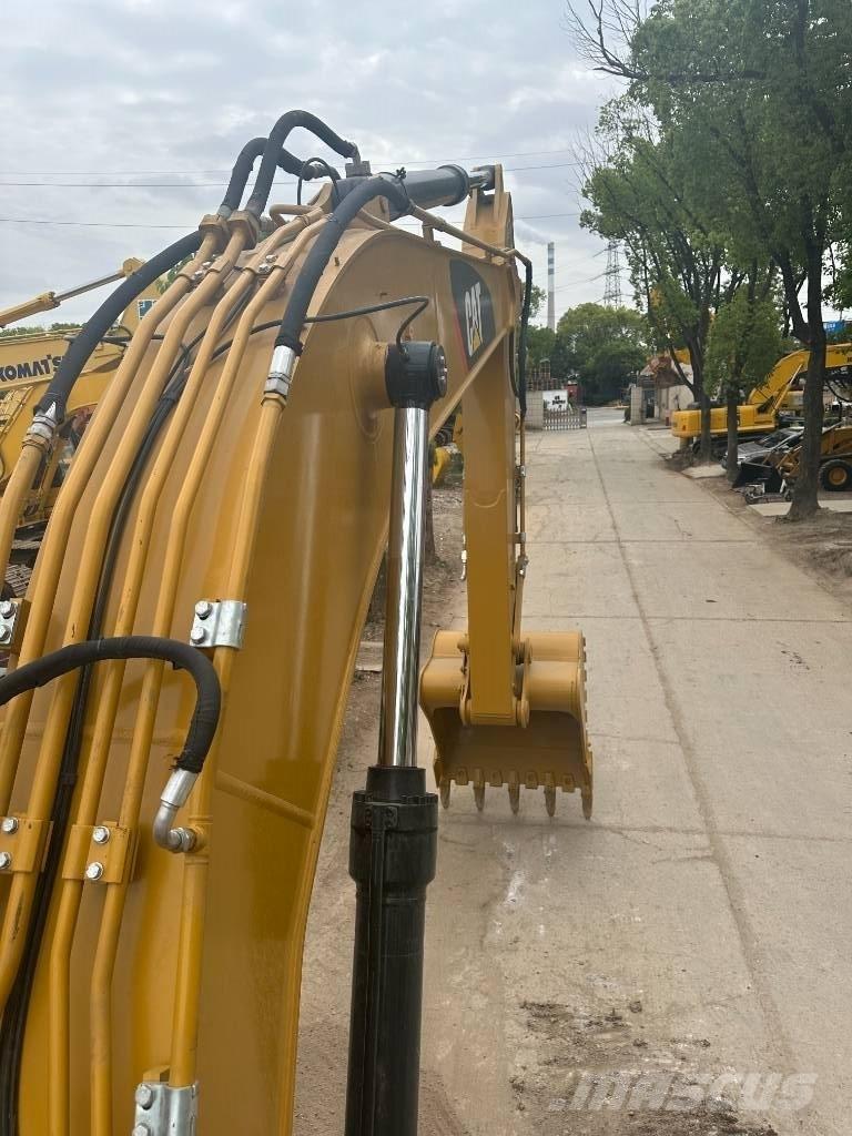 CAT CAT330D Excavadoras 7t - 12t