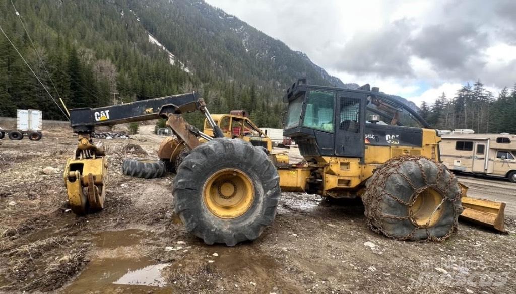 CAT 545 C Arrastrador de troncos