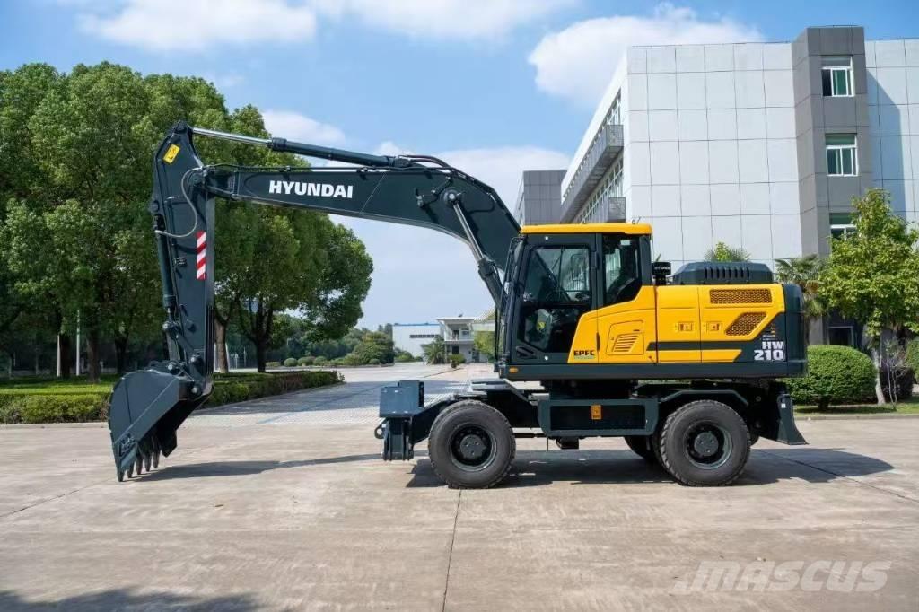 Hyundai HW 210 A Excavadoras de ruedas