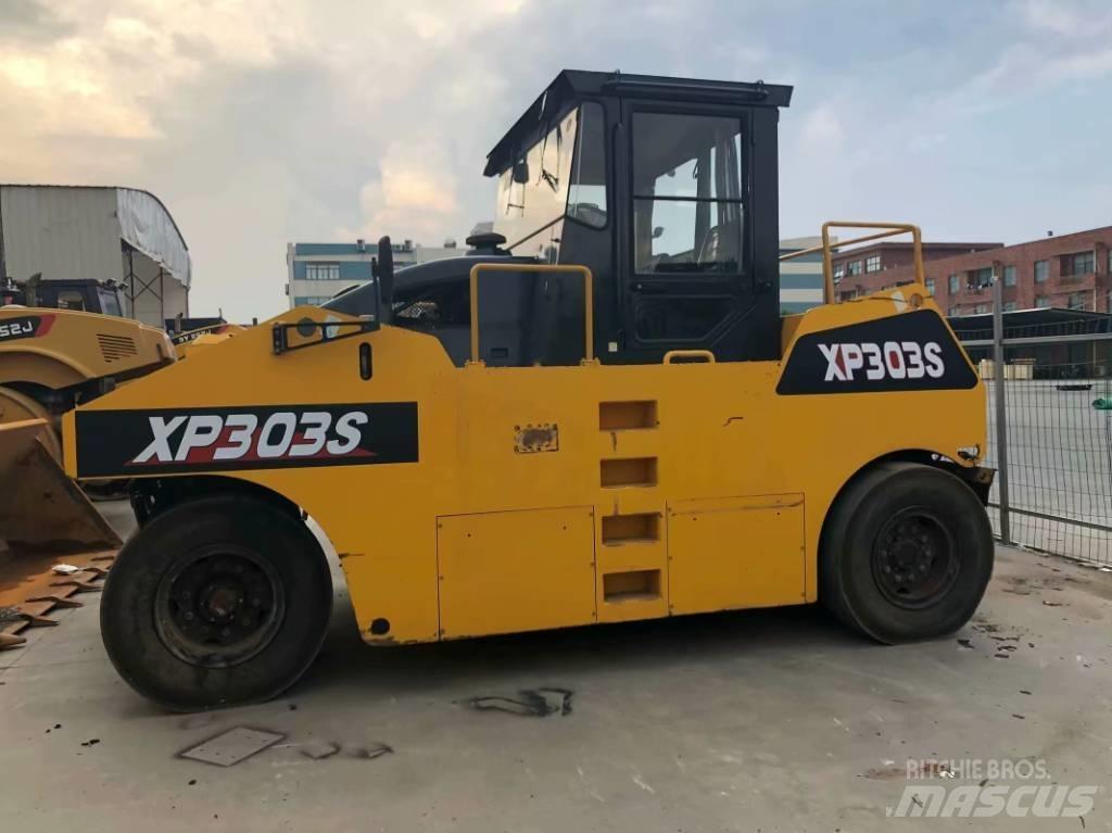 XCMG XP303 Rodillos sobre neumáticos