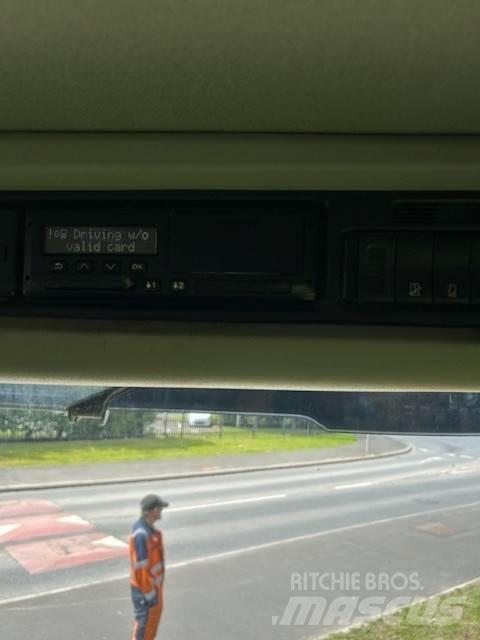 Scania P410 XT Camiones bañeras basculantes o volquetes
