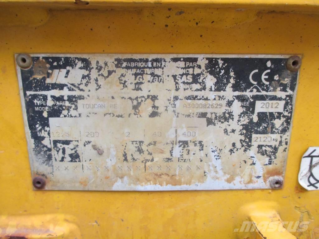 JLG Toucan 8 E Ascensores de personal y montacargas de acceso