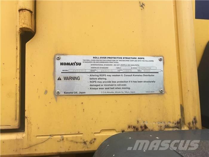 Komatsu WA 320-5 Cargadoras sobre ruedas